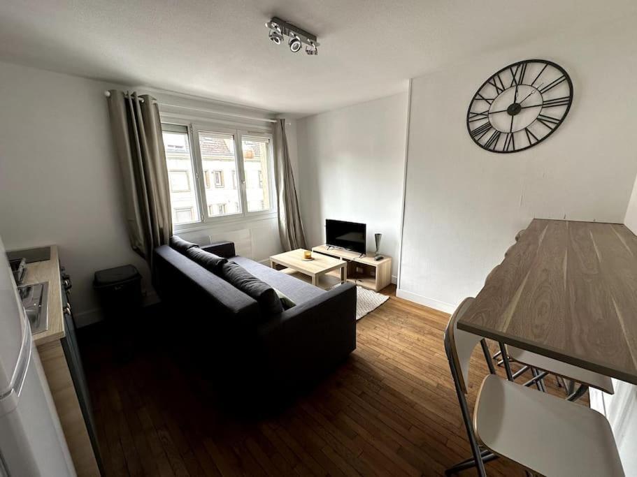 Francois Mitterand 1 Apartment Елбьоф Екстериор снимка
